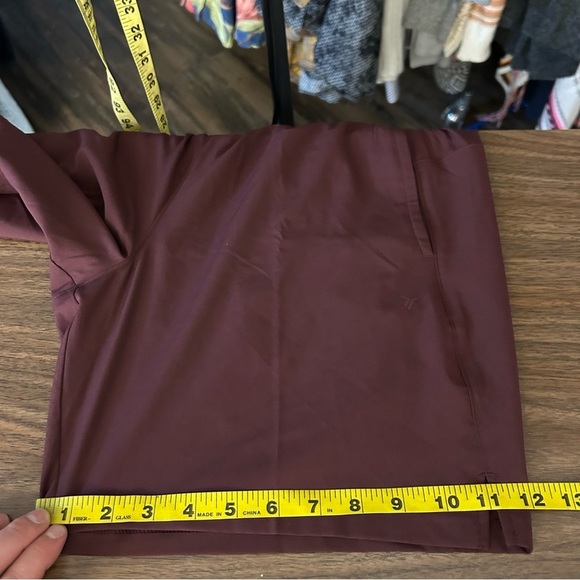 ❤️ NWT Old Navy Men's Burgundy Shorts M - Picture 11 of 11